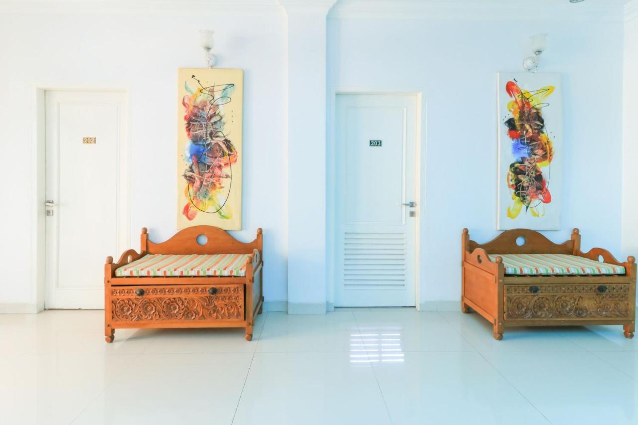 Ge Jacmart Homestay Makassar Exterior photo