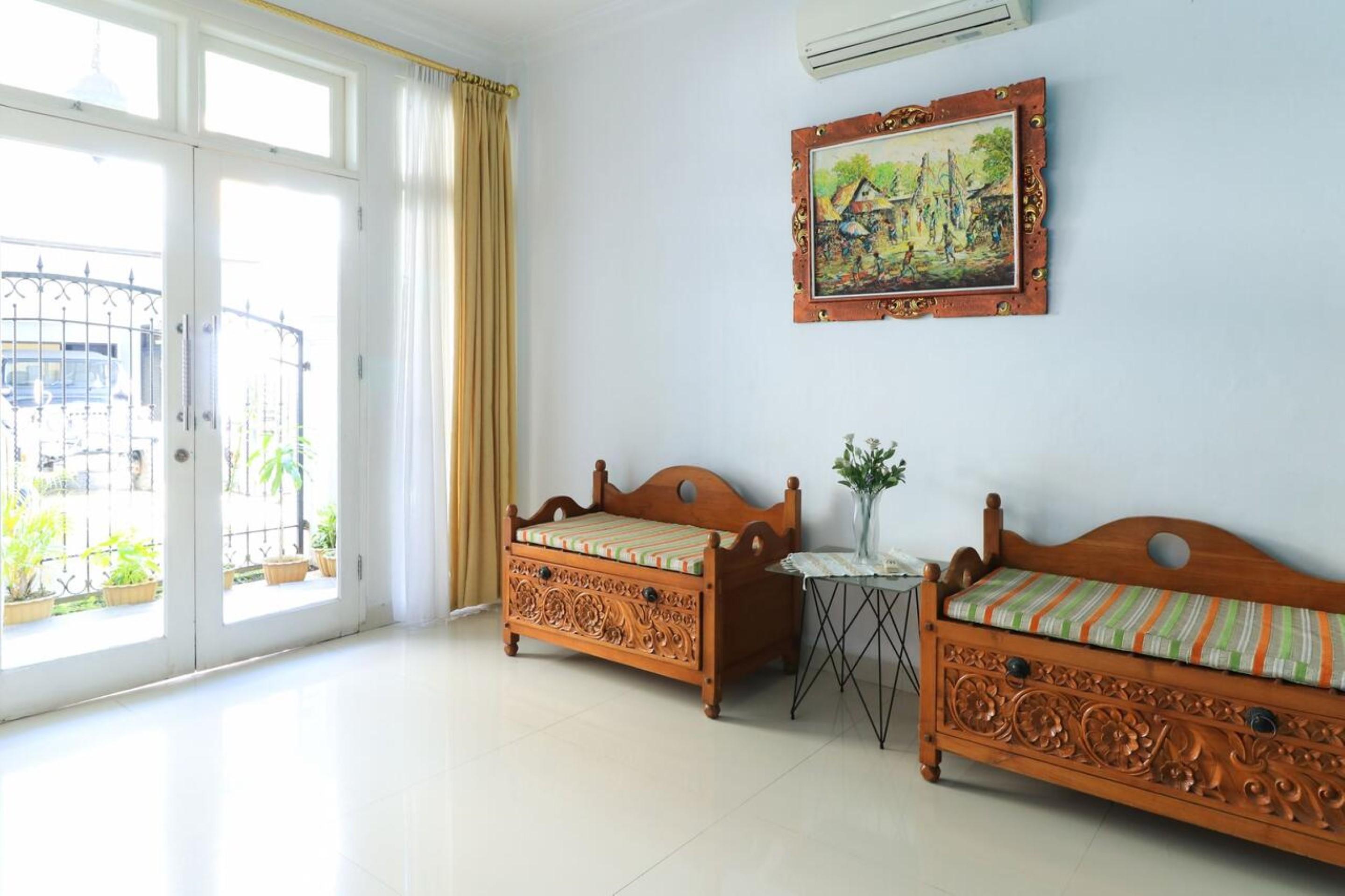 Ge Jacmart Homestay Makassar Exterior photo